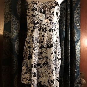 Express strapless size 6 dress